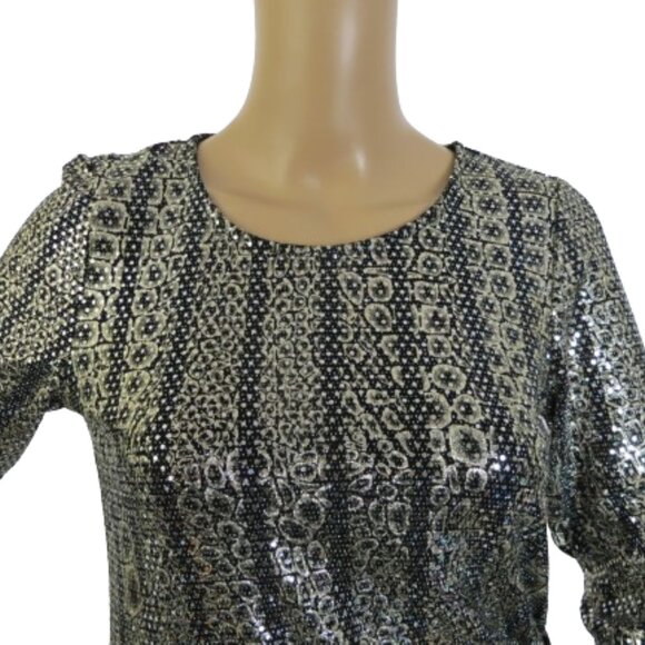 Frank Lyman Design High-Low 3/4 Sleeve Sparkling Top - Picture 3 of 11
